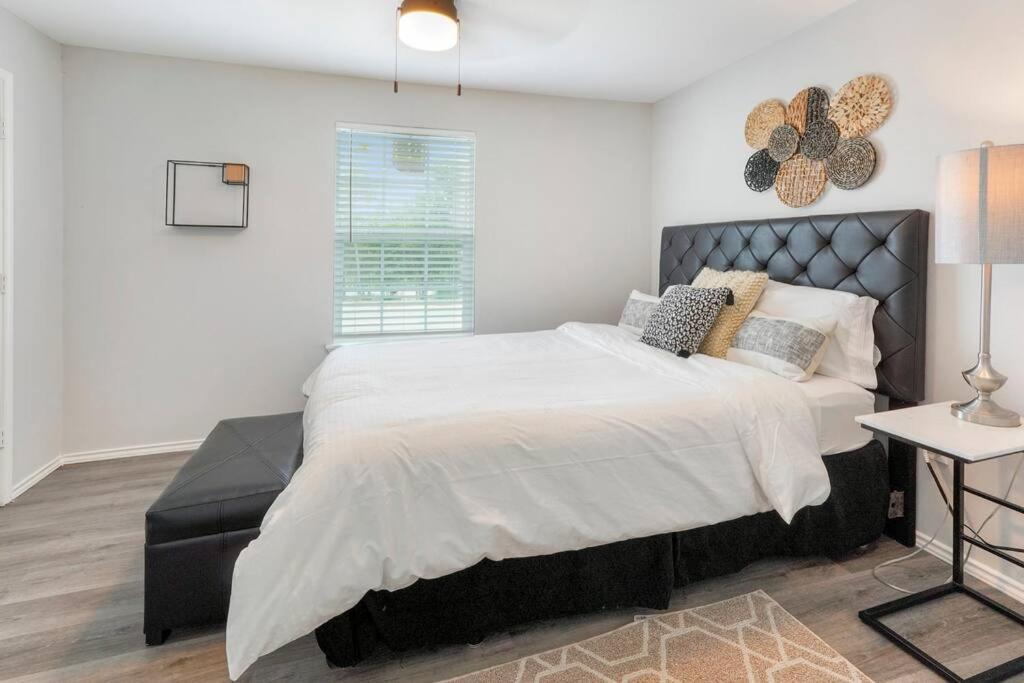 Cozy Two Bedroom Home Minutes From Downtown! Houston Luaran gambar